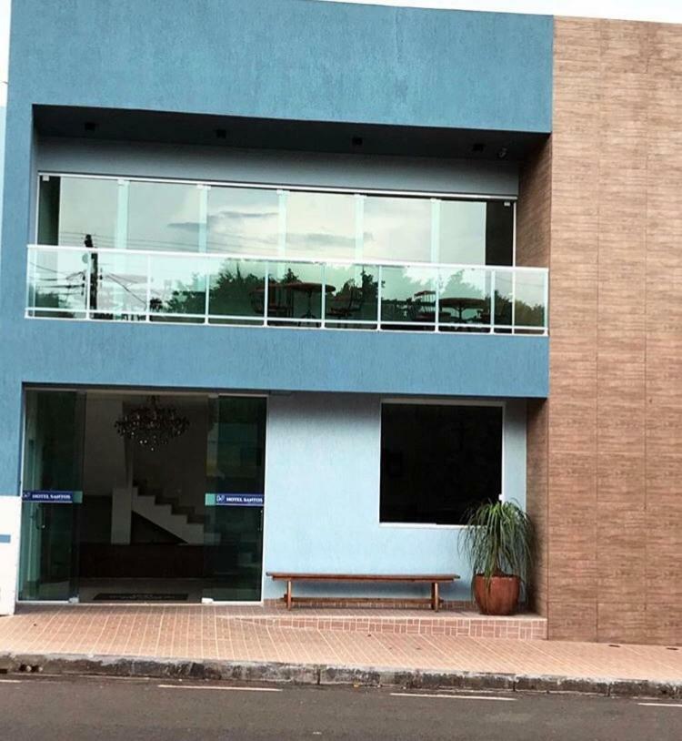 Hotel Santos Campina Verde エクステリア 写真